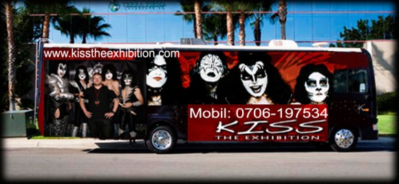 exhibitionbus