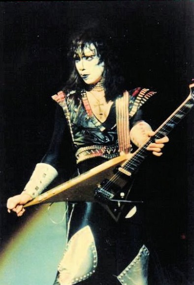 Vinnie Vincent 1983