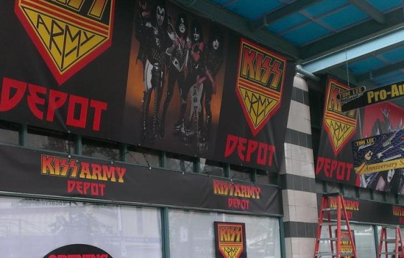KISS Depot 2
