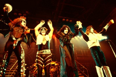 KISS Bows to Fans After Concert