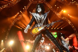 Kiss 40 Denver 25/6 2014