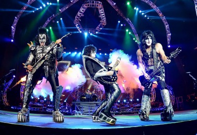 KISS