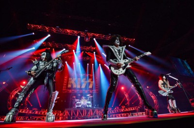 LA KISS show