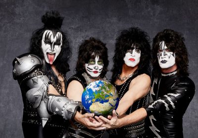 kiss-2017