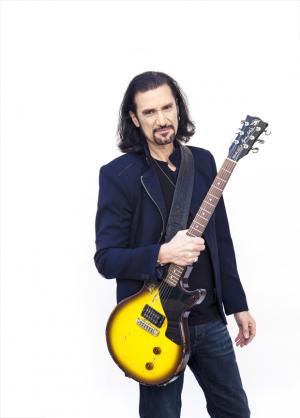 Bruce intervju i Guitar world